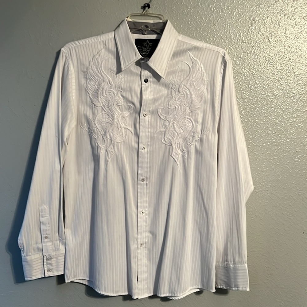 Men’s Roar Button Down Sz L